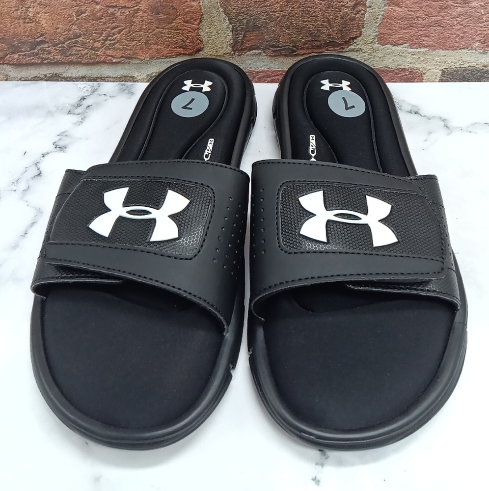 Under Armour Ignite V Slide Sandals Black White Men’s Size 7 NWOT